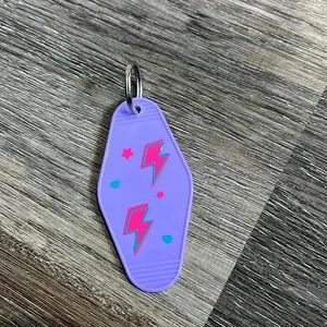 New  motel keychain​